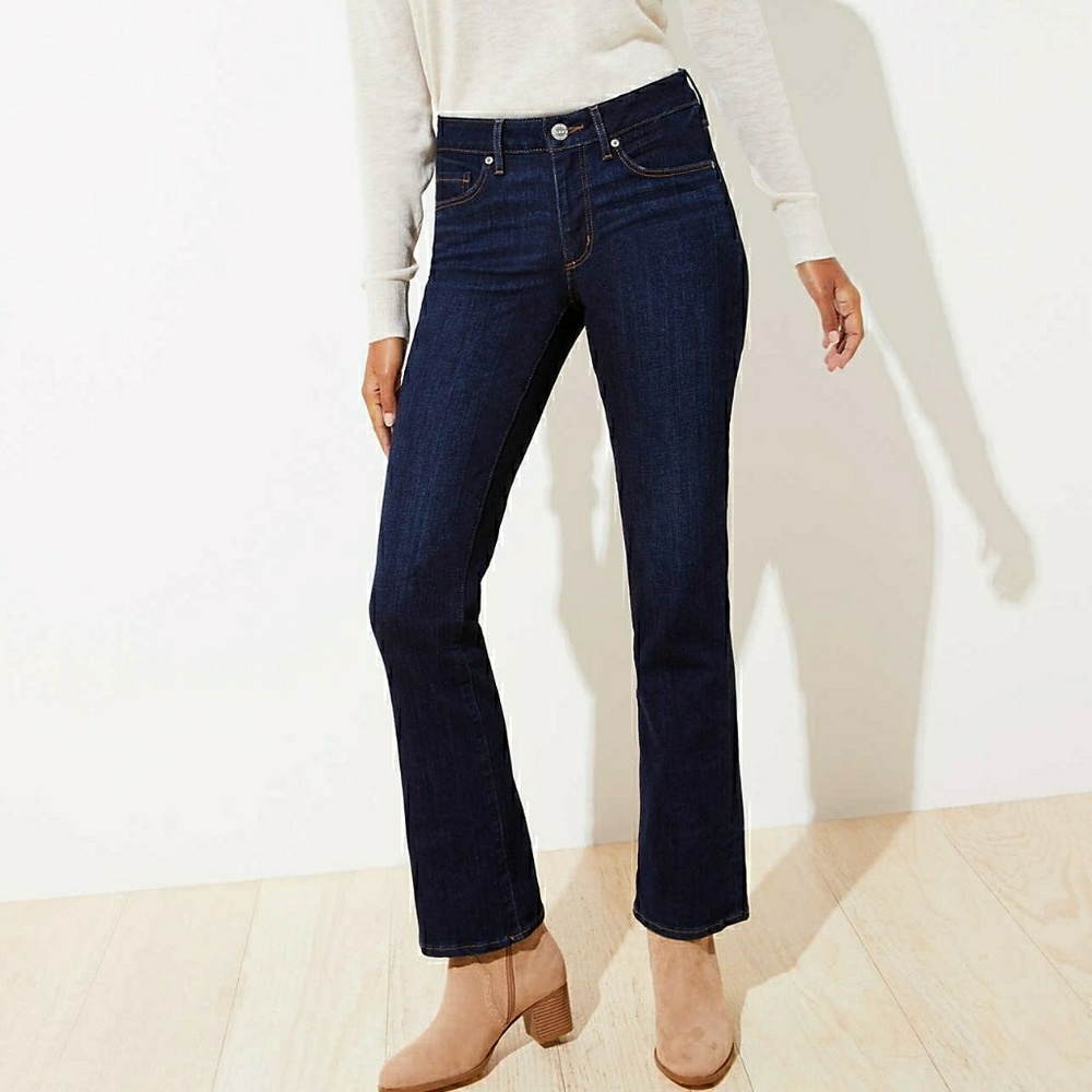 LOFT Ann Taylor Petite Curvy Bootcut Jeans